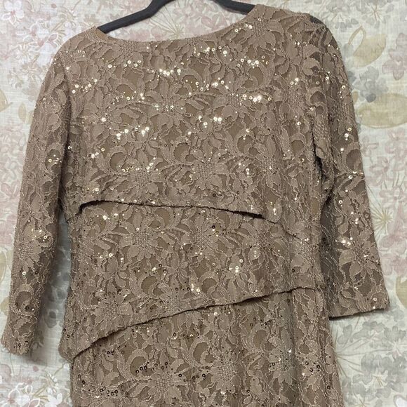 Sequined Layered Office Party Dress With Sleeves - Picture 7 of 13